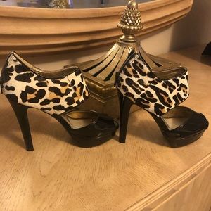BCBGeneration platform leopard shoes size 6.5